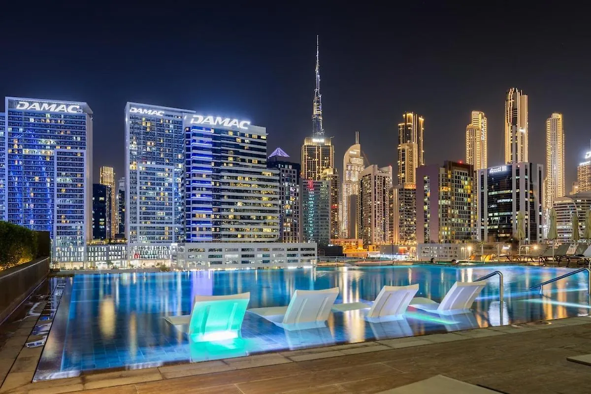 Waves - Premium 1Br Apartment Overlooking Burj Khalifa Dubai