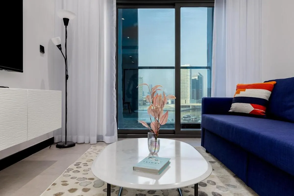 Waves - Premium 1Br Apartment Overlooking Burj Khalifa Dubai